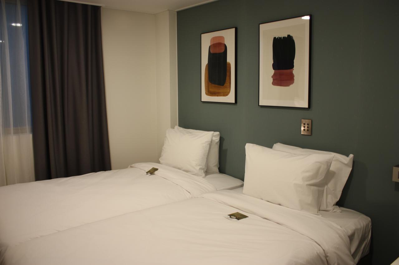 The Hotel Young Inn Seul Exterior foto
