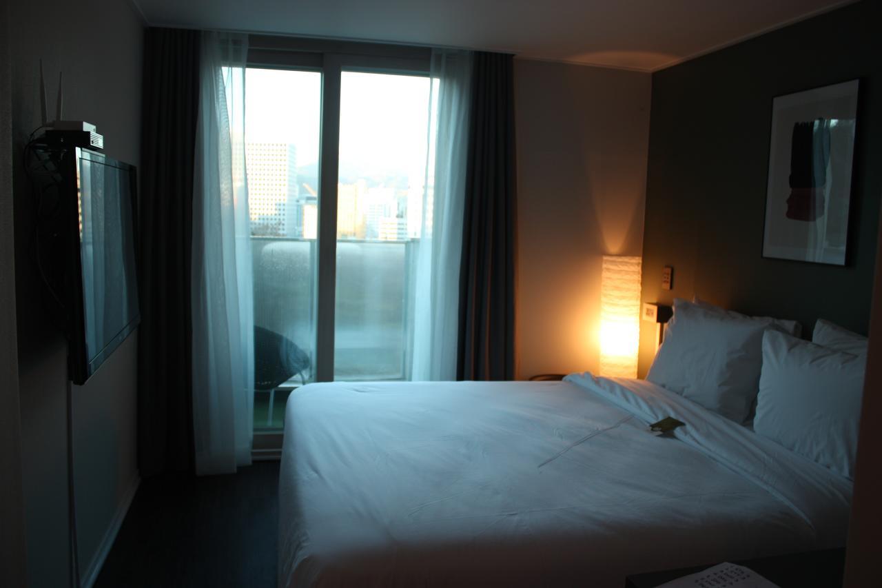 The Hotel Young Inn Seul Exterior foto